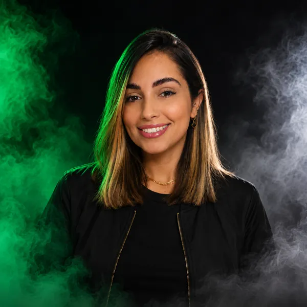 Larissa Reis — Social Media Manager, TradeUp Marketing